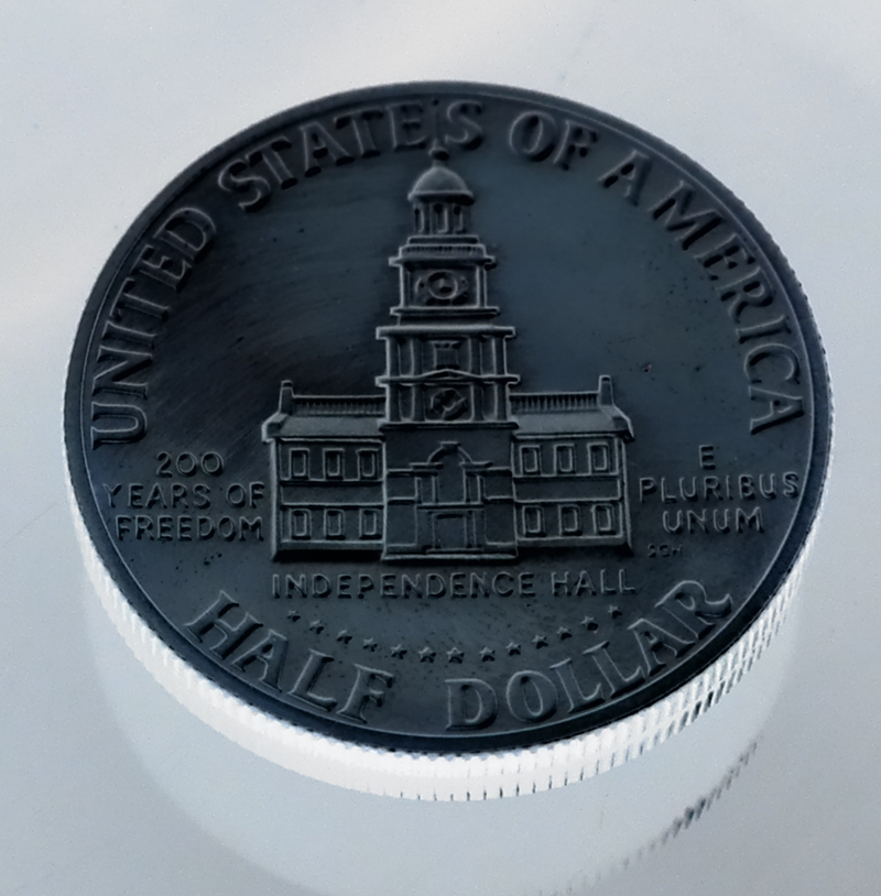 Illustration for article titled 27 Cool Photos Of International Coins